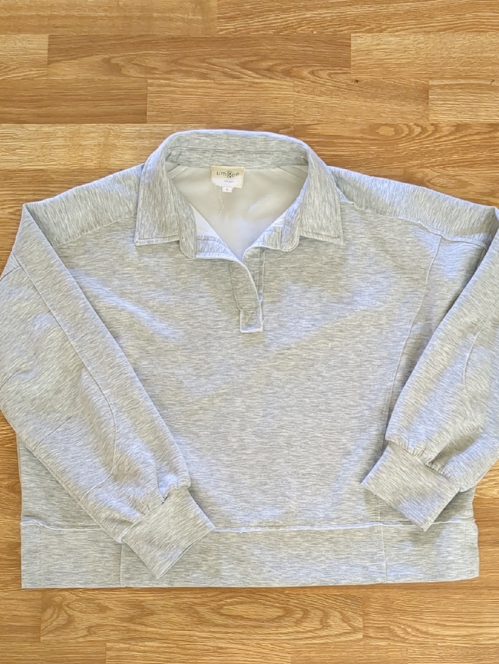 Umgee Women's Light Gray Oversized Sweatshirt, Size Large - Picture 1 of 7